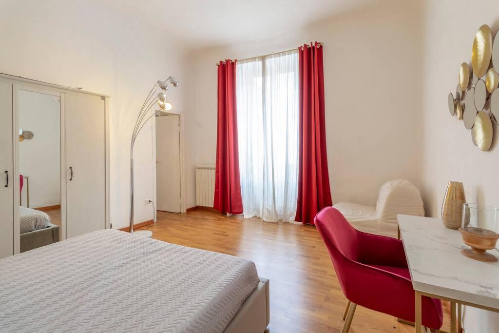 Apartment 2 Minutes From The Colosseum - Luxury Rom