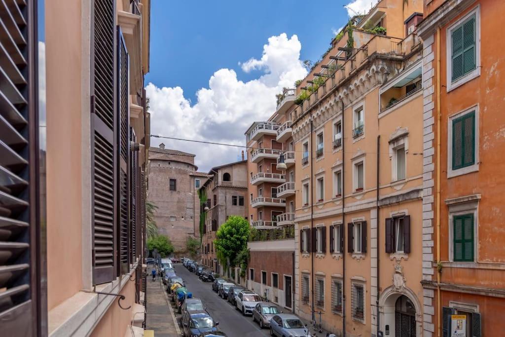 2 Minutes From The Colosseum - Luxury Apartment Rom
