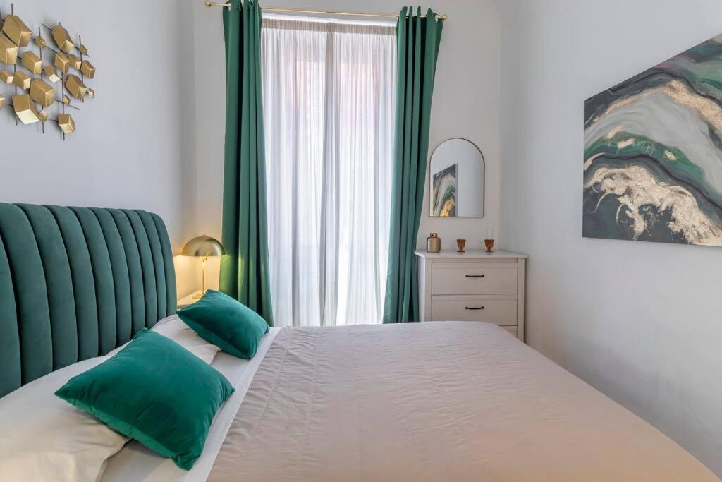Apartment 2 Minutes From The Colosseum - Luxury